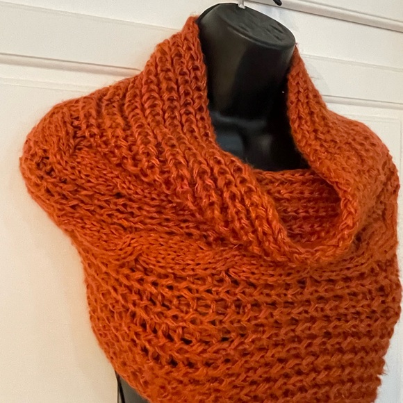 Infinity Scarf-cowl neck- handmade by me - knitted - autumn colors! Warm- pretty - Picture 3 of 6